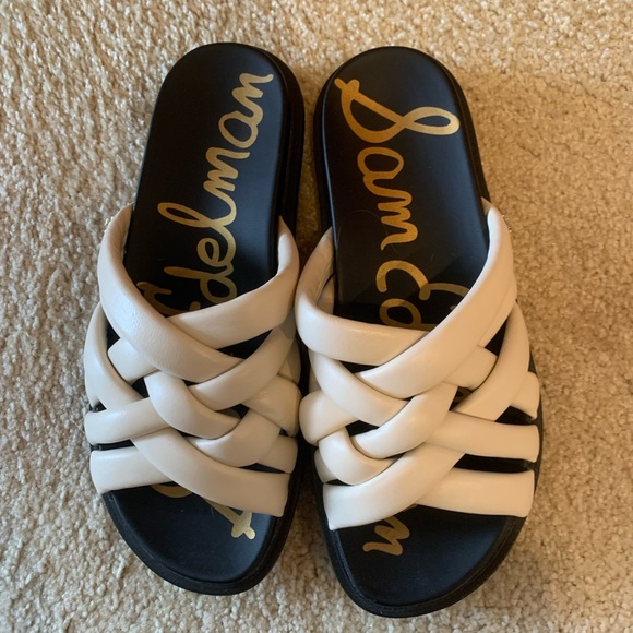 Sam Edelman - Picture 1 of 5